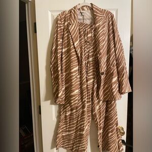 A New Day Target pantsuit! EUC